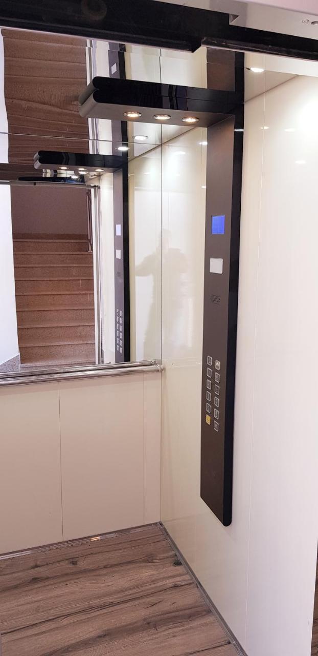 Pjerotic Apartment Budva Eksteriør bilde